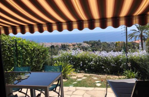 Saint Pierre de Feric Apartment | Bellevue