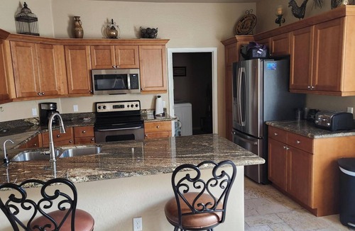 Talon Retreat House | BEST VALUE IN GRAYHAWK!
