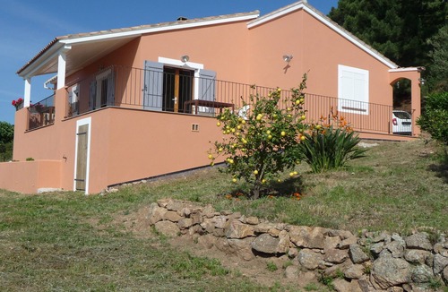 Sotta House | Between sea and mountains