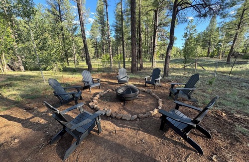 Pinetop Cabin | Black Cabin Rentals, Timberline Hideaway