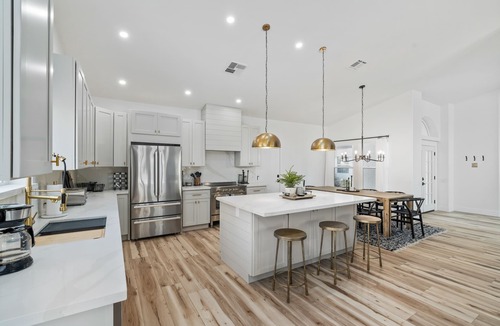 Paradise Park Vista House | Black Palm! Sparkling Pool, Pool Table, Close To Kierland Entertainment, Newly Designed Beauty!