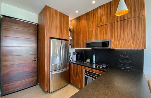 Colonia 5 de Diciembre Condo | Blissful Ocean-View Penthouse with Rooftop Pool
