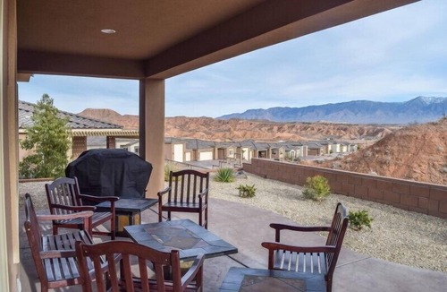 Mesquite House | Borealis Cove by Mesquite Vacation Rentals with Views from the Patio!