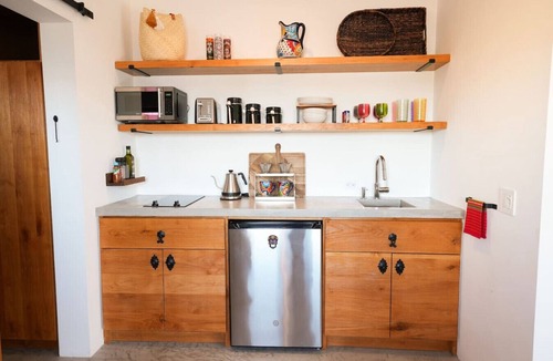 Ildefonso Green Apartment | Boutique Casitas~Heart of Cabo~Casita IggyJuana