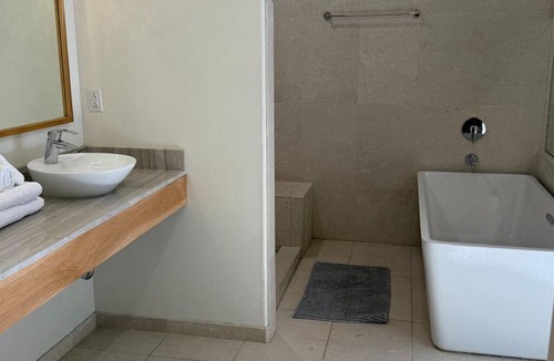 Downtown Tucson Hotel | Boutique hotel near street car and convention center
