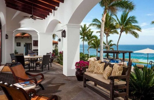 San Jose del Cabo Villa | Breathtaking Beachfront Property on the Sea of Cortez