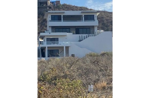Ciudad Constitucion House | Breathtaking Views of Ocean and Mountains