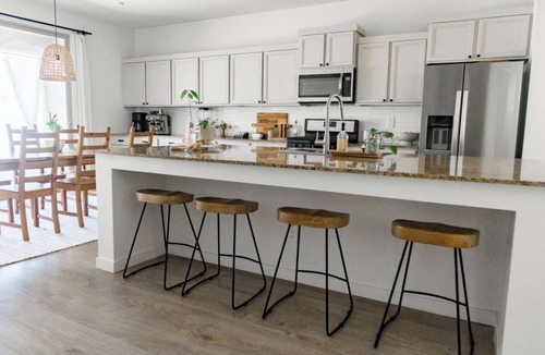 Buckeye House | Bright Bohemian Beauty & Community Pool & Jacuzzi