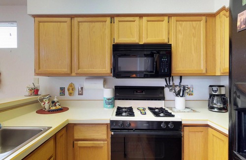 Rancho Vistoso House | Bright home in Sun City with large patio & on-site golf & swimming!