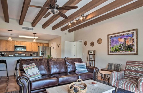 Starr Pass House | Bright Tucson Townhome, Golf Course On-Site!