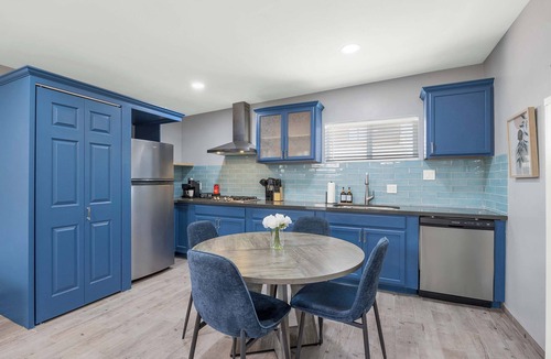 Rincon Heights House | Broadway Casita - Remodeled Minutes from U of A