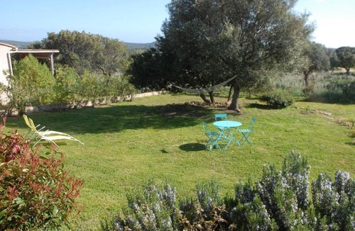 Monacia-d'Aullene House | Broom - MONACIA D'AULLENE