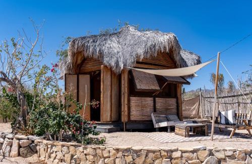 El Sargento Resort | BuenaOnda eco glamping spa & kite spot