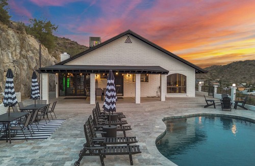 North Mountain Villa | Built Into A Mtn - Heated Pool & Lounge