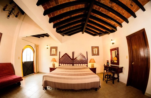 Ixtapan de la Sal Hotel | Bungalows Lolita