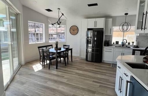 Moovalya Keys House | Bush Master Suite Sum