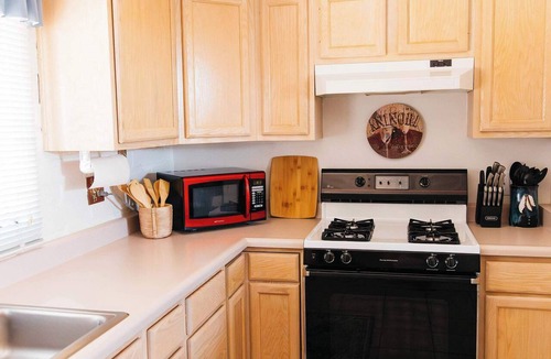 Tucson Green Valley Townhouse Apartment Condo | Cañada Casita Summary