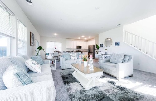 Victorville House | California 3-Bedroom Desert Escape