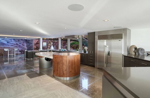 Red Rock North House | Camelback Vista - 4BR Luxury Estate w/Infinity Pool & Camelback Views