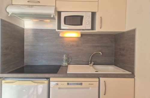 Cap d'Agde Apartment | Cap d'Agde: 1-BR Apt with pool, parking, 50m from beach
