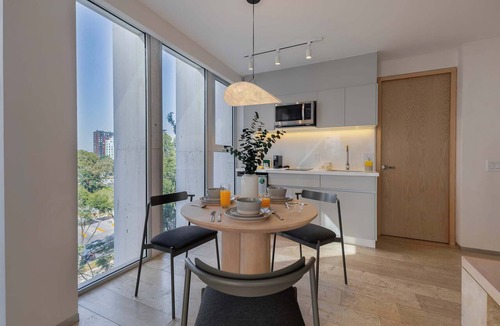 Miguel Hidalgo Apartment | Capitalia | Polanco Views from Bed w/AC + Parking