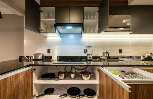Polanco Apartment | Capitalia | Serene Birdsong in Polanco Heart