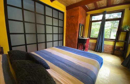 San Cristobal de las Casas Hostel | Casa 4 Estaciones Retreat B&B