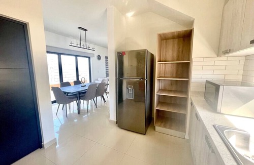 La Paz House | Casa Agua: 3BR with Pool