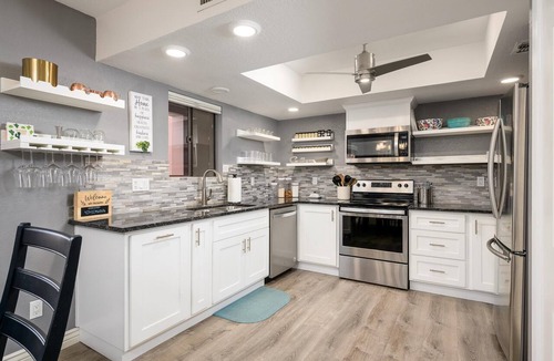Paradise Valley Village Condo | CASA AQUA- Anasazi Village- Ground Floor lovely pool view