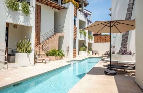 Brisas de Zicatela Apartment | Casa Aymara 602: Rooftop, Starlink & Beach!
