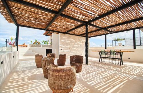 La Veleta House | Casa Baay - Private 17 Bedroom House, 34 Pax, Rooftop and Pool + Concierge