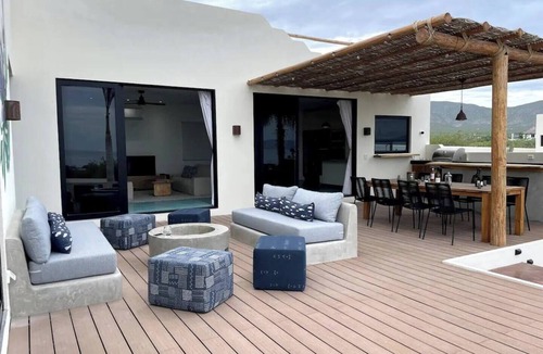 El Sargento House | Casa Ballena Azul