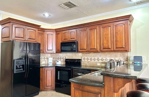 Sandy Beach Resort | Casa Blanca Beachfront Condominium 402C