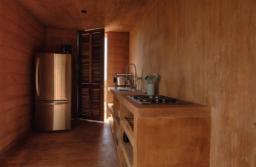 Santa Maria Tonameca House | Casa Caracol with oceanfront rooftop