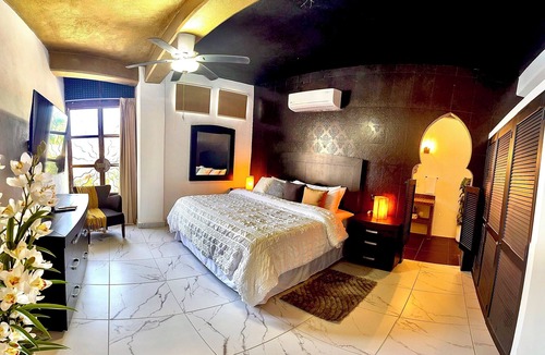 Alta Vista Bed & Breakfast | Casa Chevere