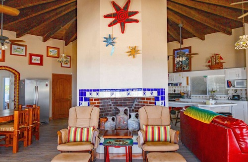 Las Conchas House | Casa de Evilina – Beachfront, Rocky Point