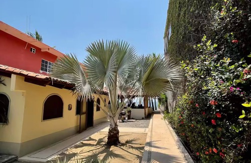 Barra de Potosi House | Casa de la Luna - El Cangrejo