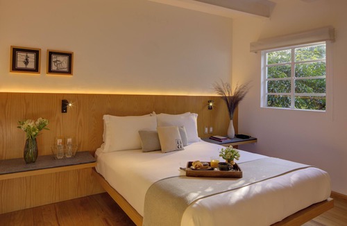 Hipodromo Hotel | Casa Decu