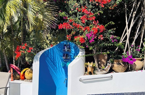 North End House | CASA DEL CIELO is a 4 bedroom Sayulita villa with a spectacular pool.