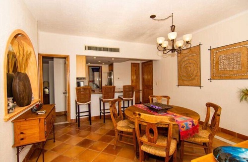 San Jose del Cabo Condo | Casa Del Mar Caracol 2BR Beachfront Condo