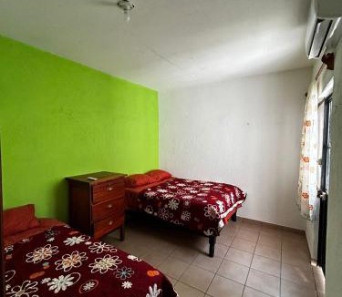 Crucecita House | Casa Flor de Mayo