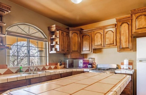 El Dorado Ranch House | Casa Gardenia: A spacious sunny 3-bedroom home