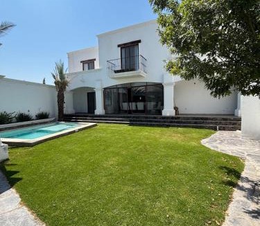 Parras de la Fuente House | Casa María, Elegant Modern Retreat with Private Pool