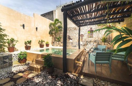 Barrio de Santiago Villa | Casa Mariano Merida by WoWay Experiences