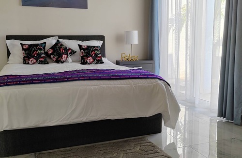 El Zacatal House | Casa Mia, brand new, quiet, private home with full outdoor space.