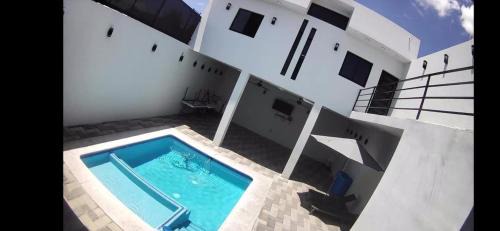 Guadalajara Municipality House | Casa Mundial 2026 for 20 people, 13 miles from Akron