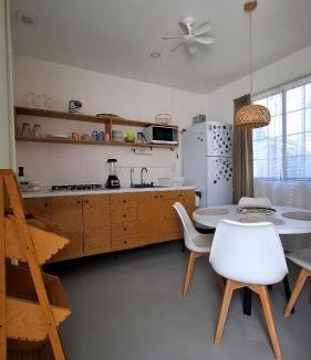 Los Reyes House | casa privada con jardín y cochera