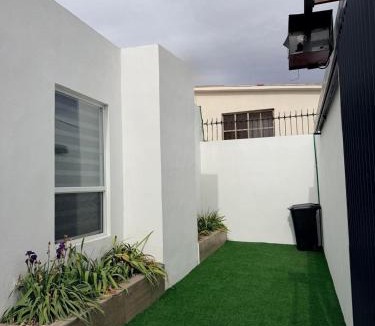 Campestre-Lomas House | Casa Romaoc - Casa moderna en Residencial Campestre