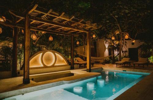 Tulum Villa | CASA TIRA - Your Luxury Jungle Mansion in Tulum
