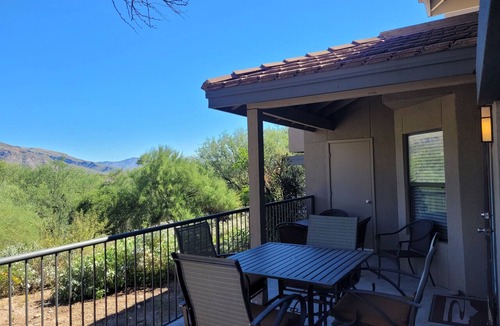 Tucson Condo | Casita-Single Story-Wood Floors-High Ceilings-Extended Patio 1Mountain Views!